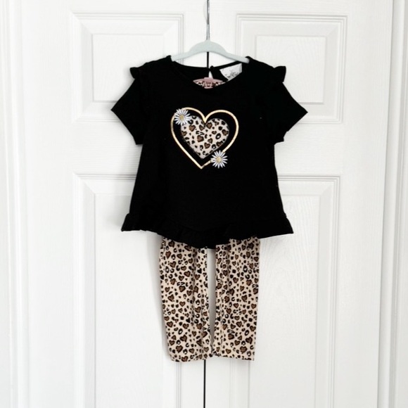 Toddler girl leopard heart set - Picture 1 of 5